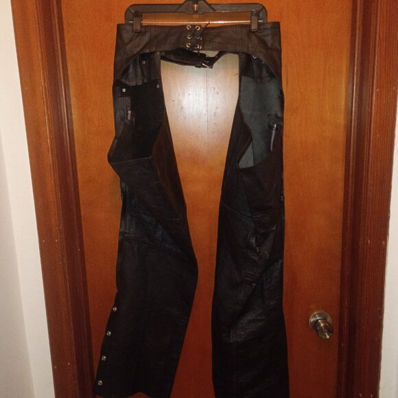 THE LEATHER WORKS Black Leather Chaps Size Men's XL Snap/Zip/Buckle/Laces - Picture 11 of 13